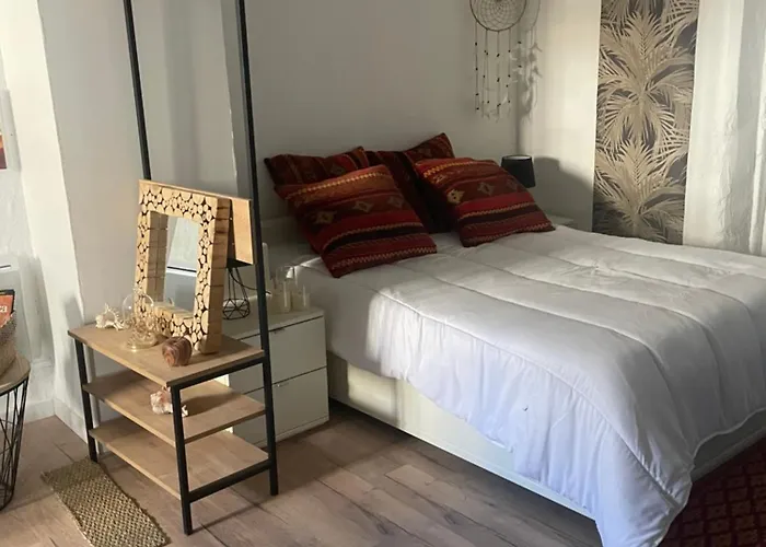 Panzió O Banc De La Vigne