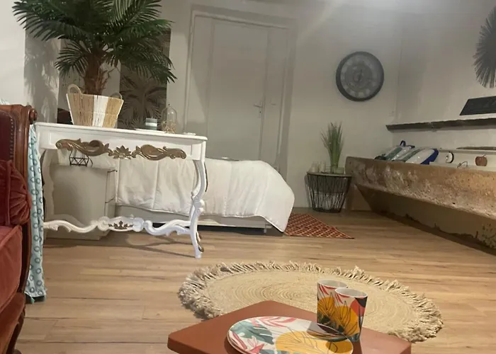 O Banc De La Vigne Panzió Fabrezan